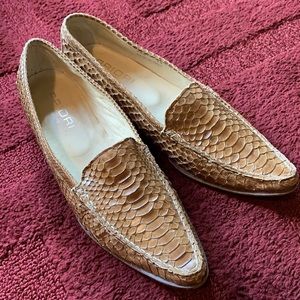 Priori Tan Reptile Skin Loafers Sz 39